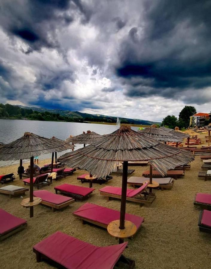 Apartman "N" Srebrno Jezero Ostrovo Esterno foto